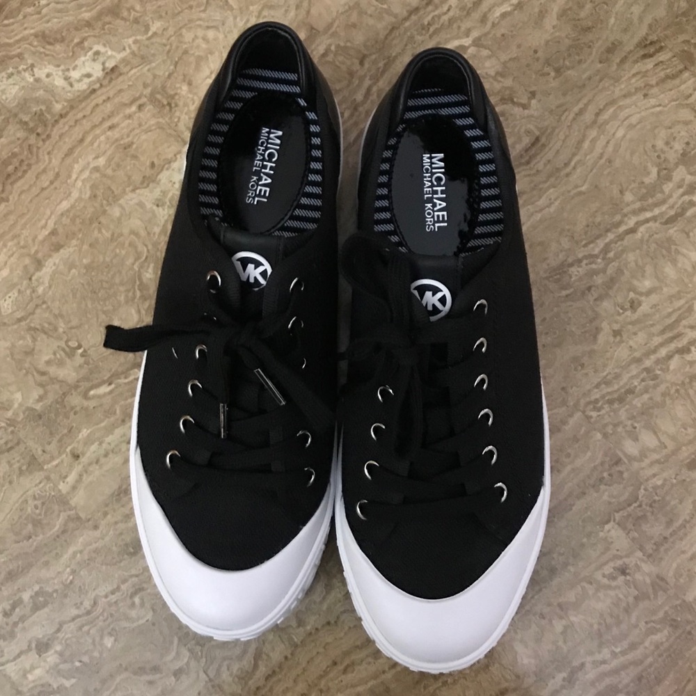 Michael Kors Sneakers